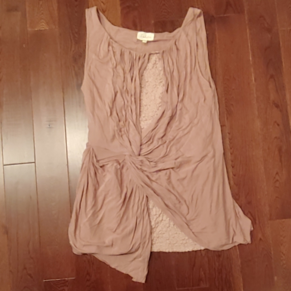 EUC Deletta size medium Tank